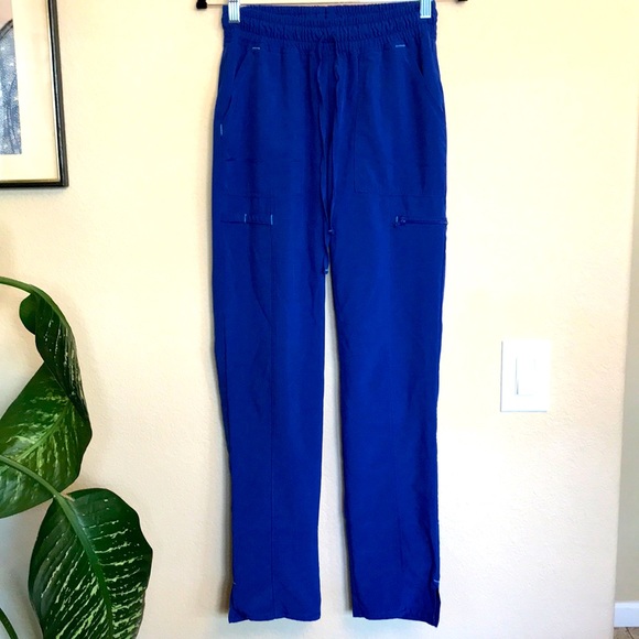 Scrub set - Picture 4 of 15